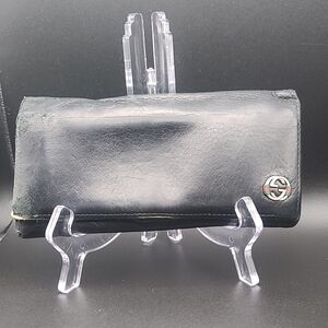 Gucci wallet